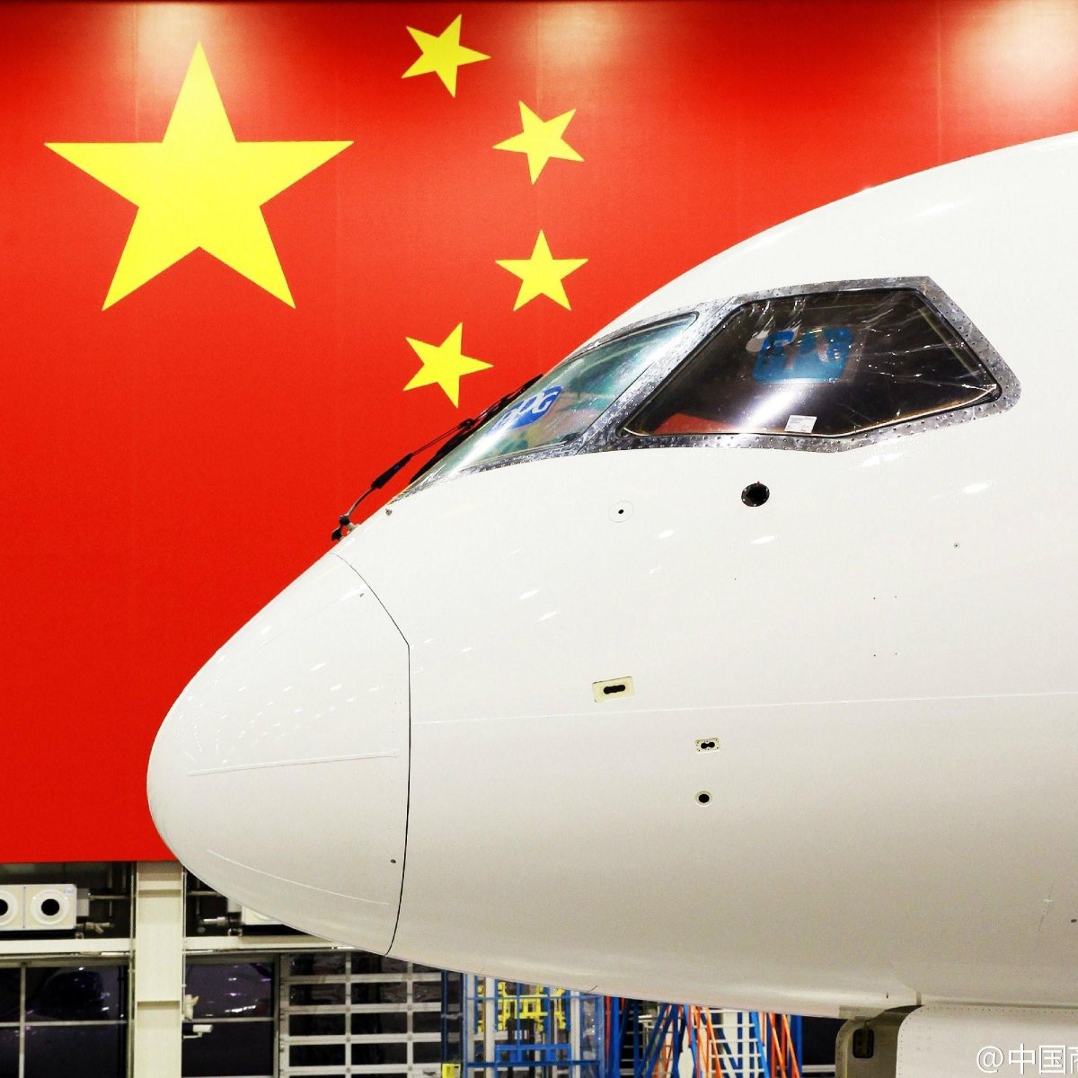 Comac c919 кабина