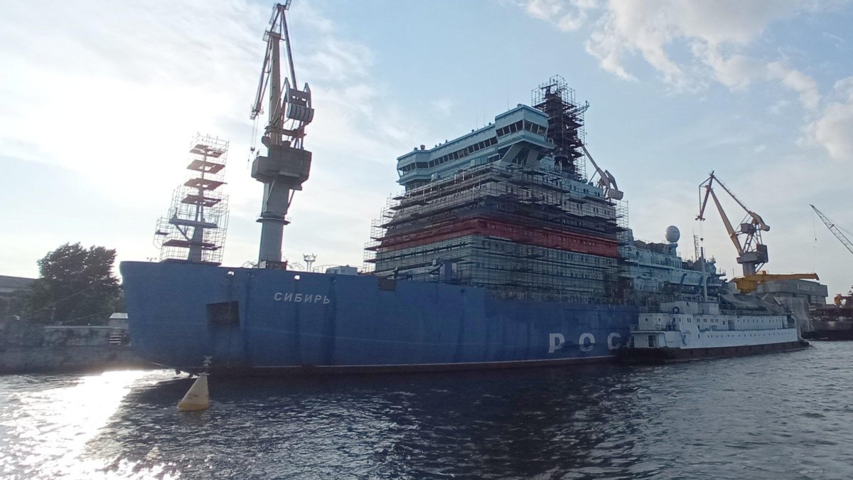 Ледокол Сибирь проекта 22220