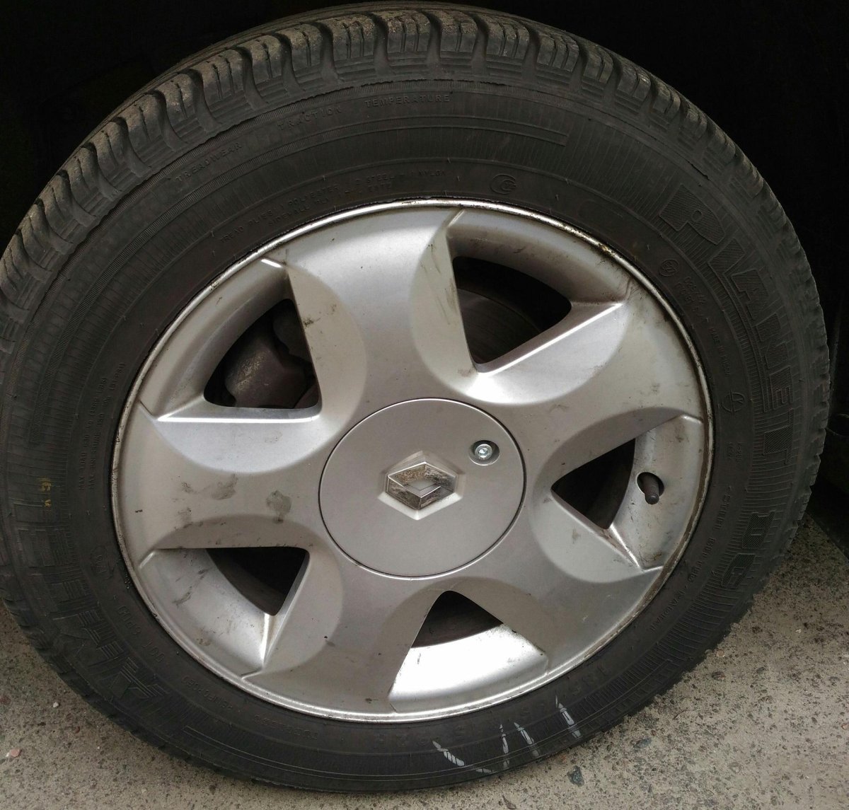 Диски на Рено Логан 1