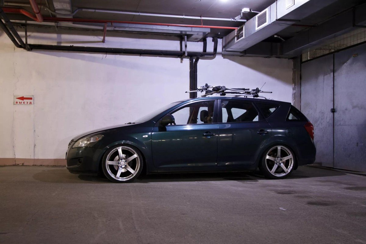 Kia Ceed универсал стенс