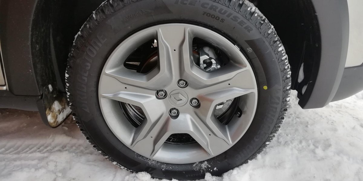 Колпак колеса Сандеро степвей r16