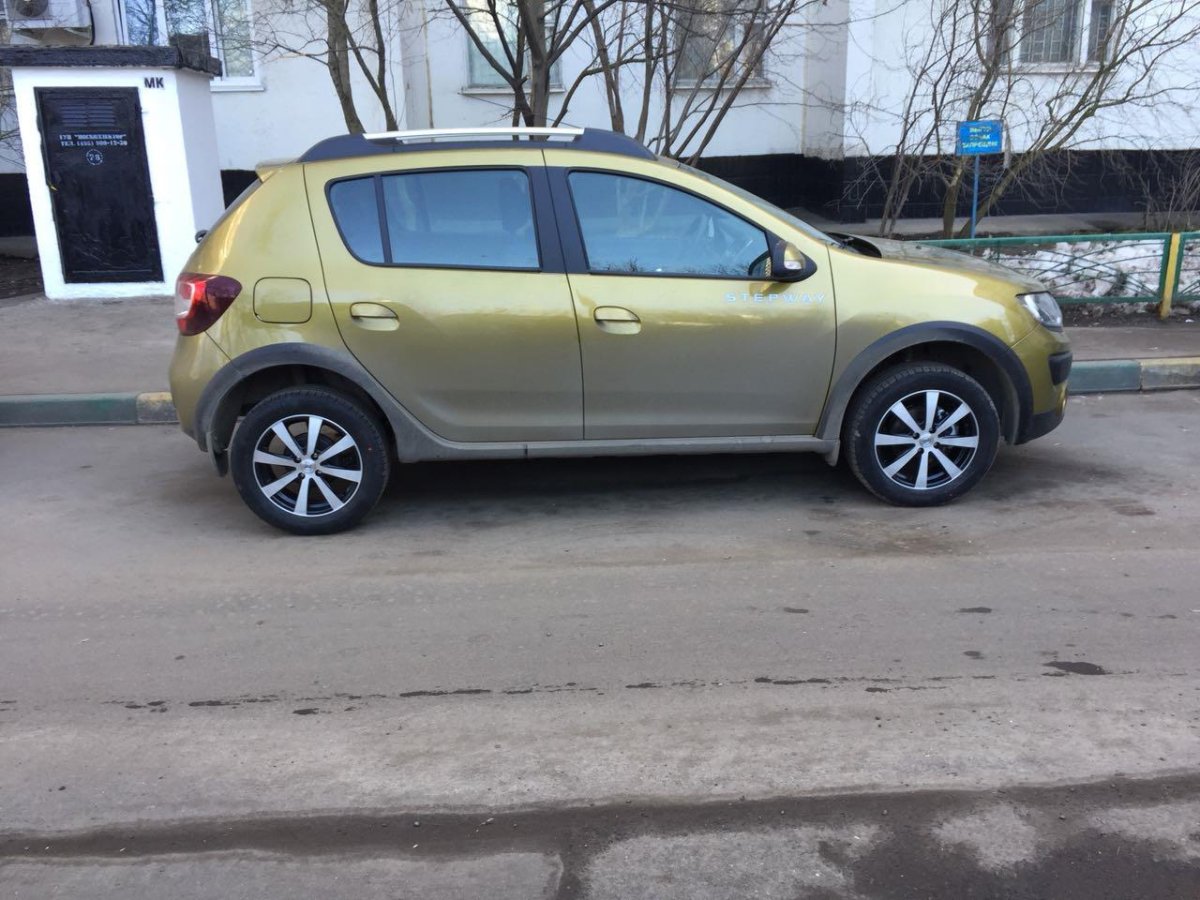 Renault Sandero Stepway диски 16