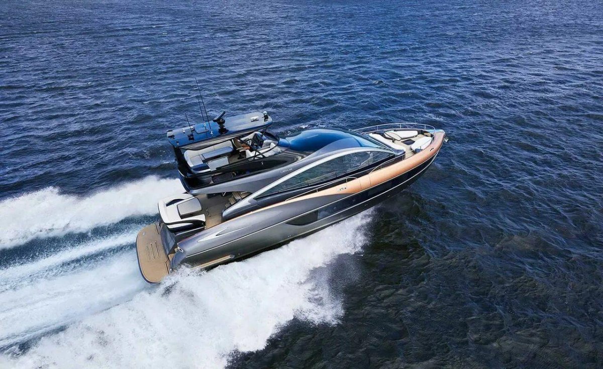 Lexus Yacht ly 650