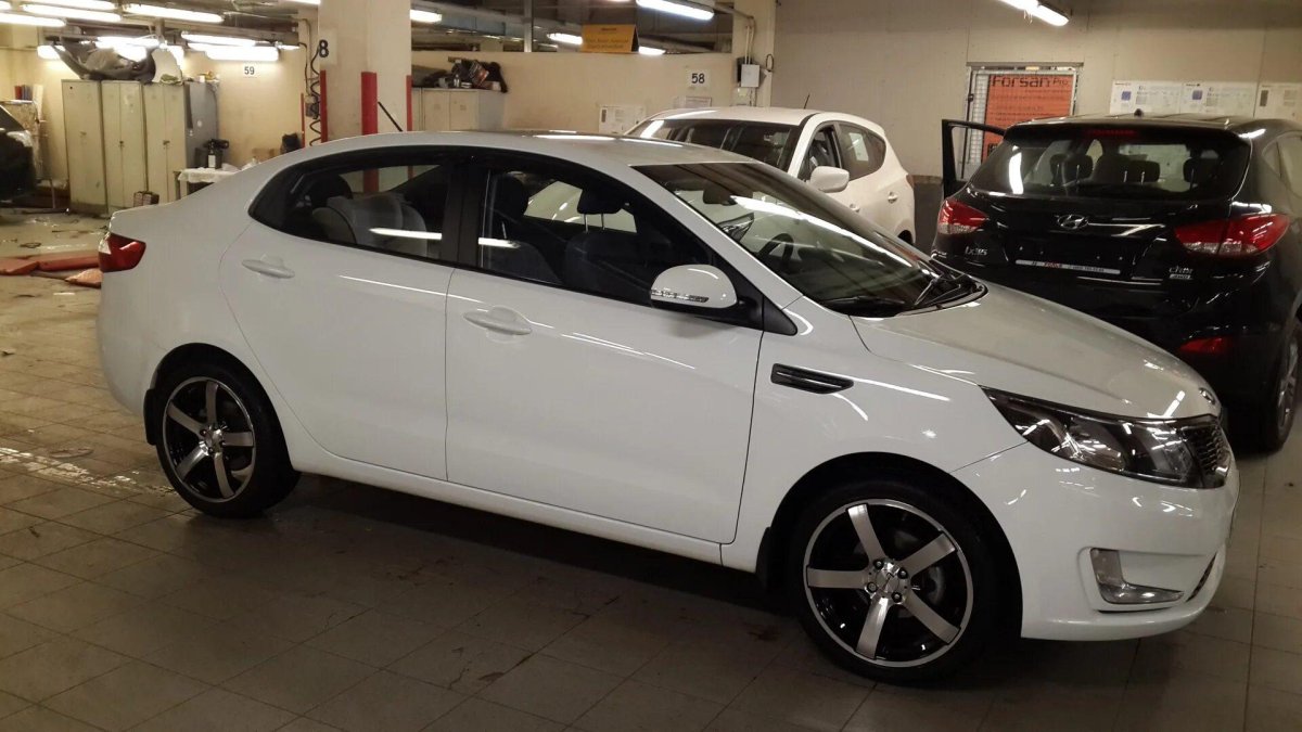Kia Rio r16