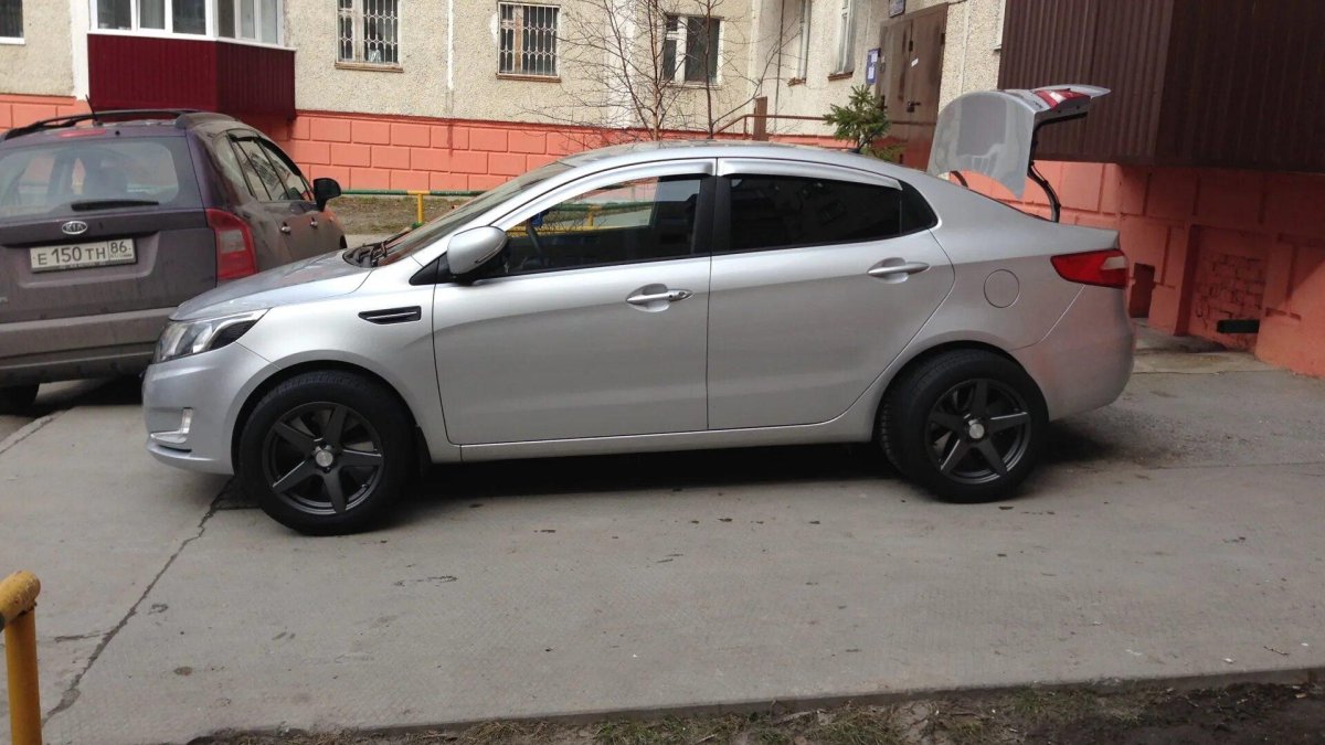 Kia Rio диски 16 графит