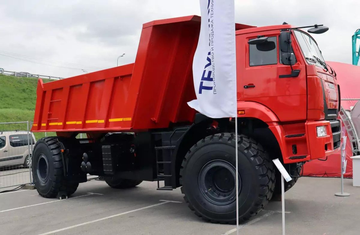 Ямал в 4520 самосвал