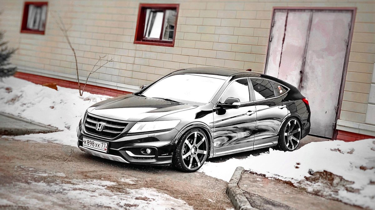 Honda Crosstour r19