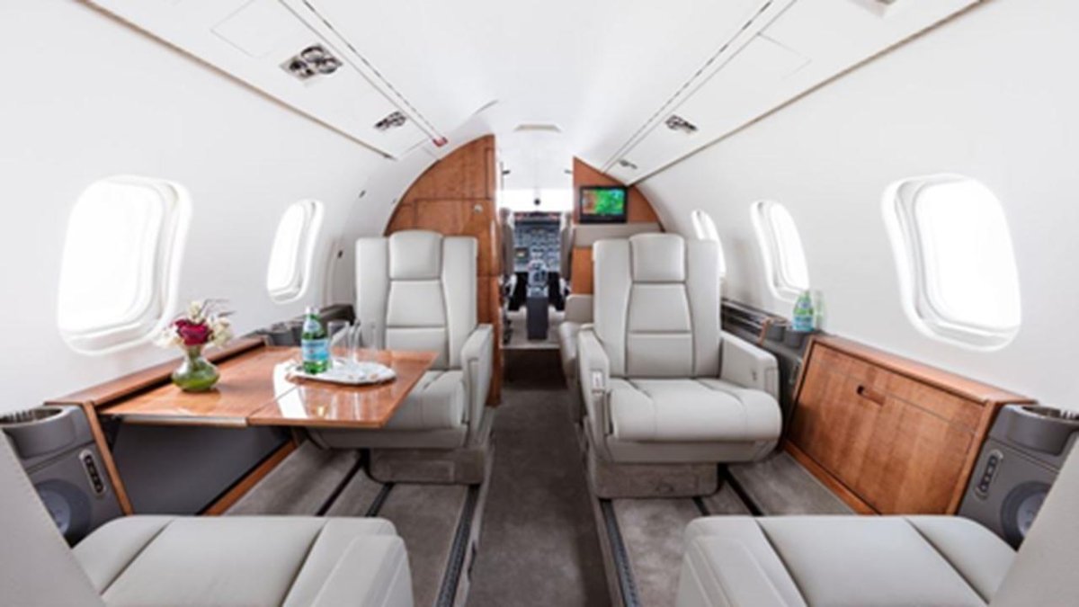 Learjet 45xr салон