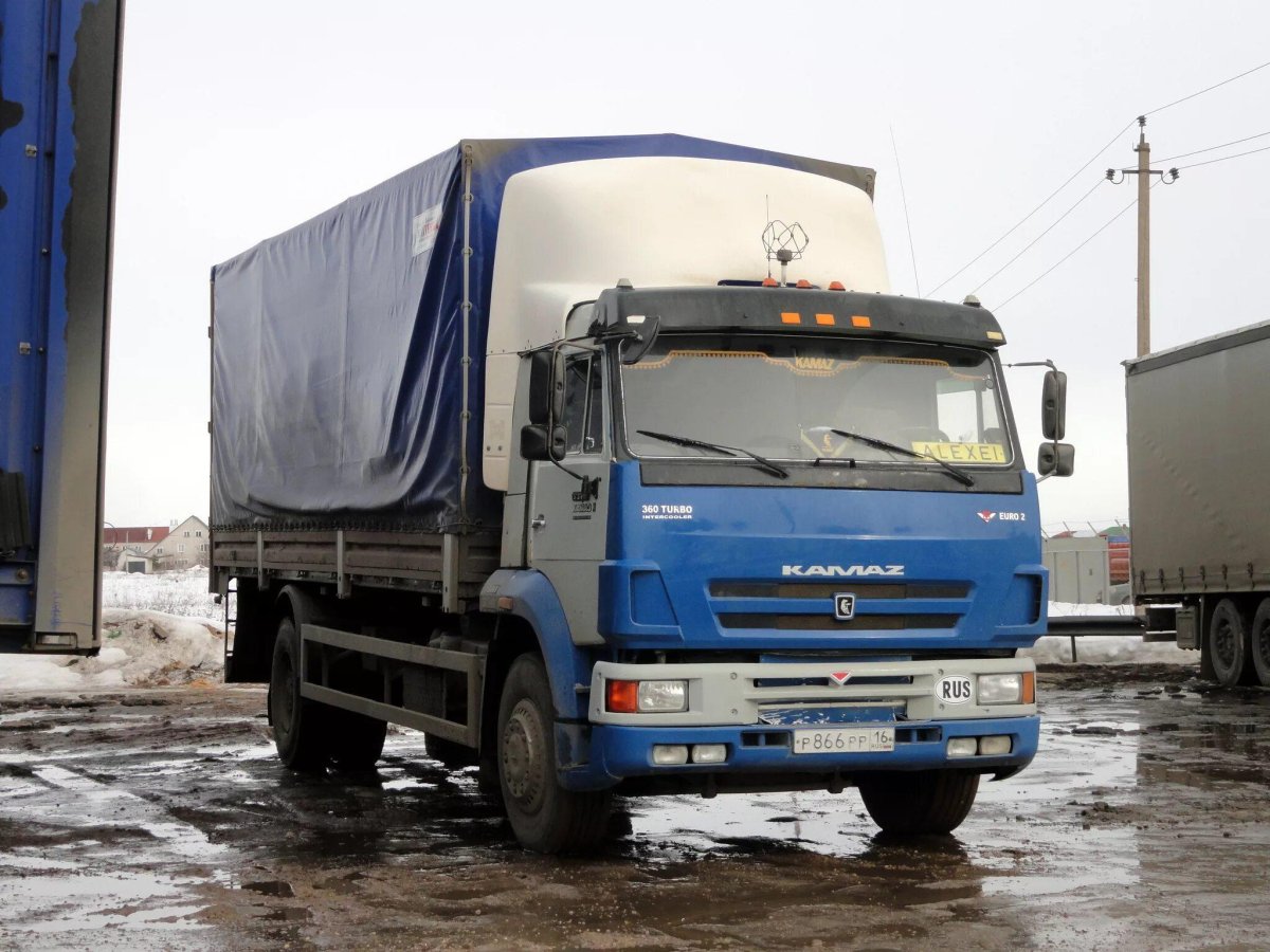 Тягач бортовой КАМАЗ 5360