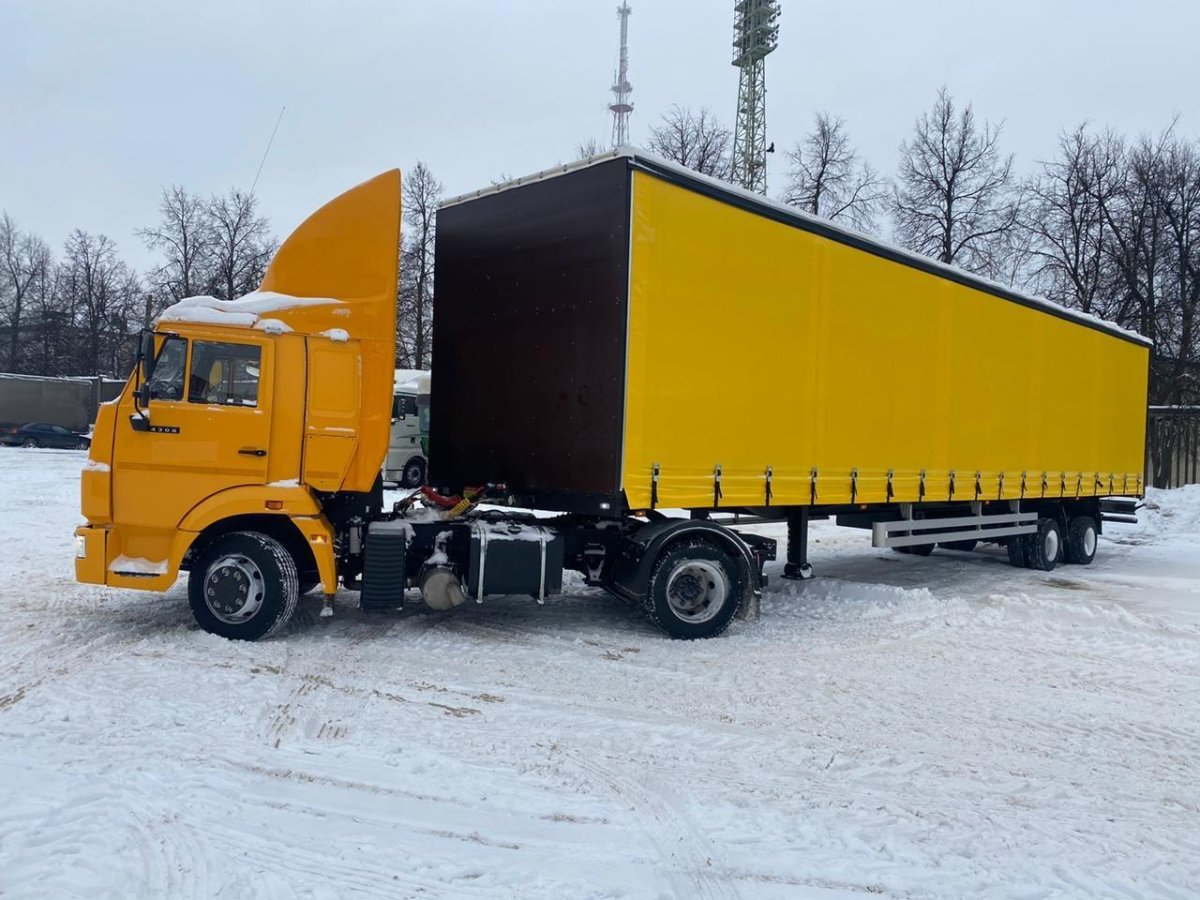 КАМАЗ 4308 седельный тягач