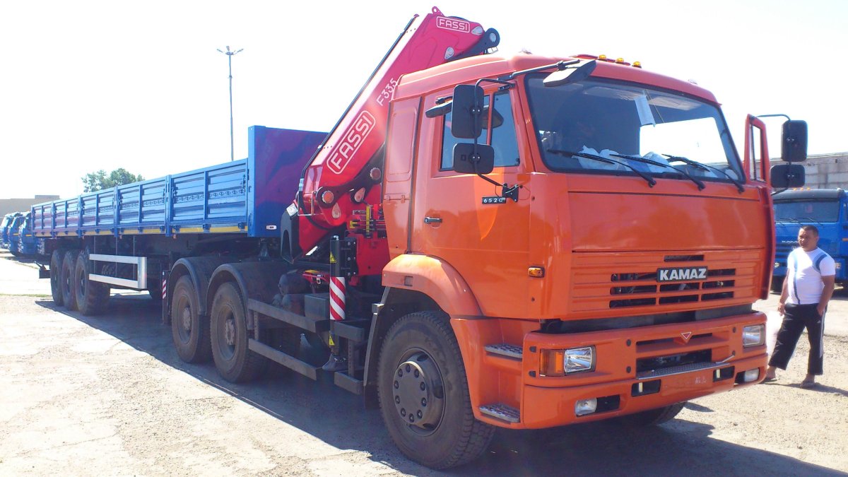 КАМАЗ 6520 С КМУ