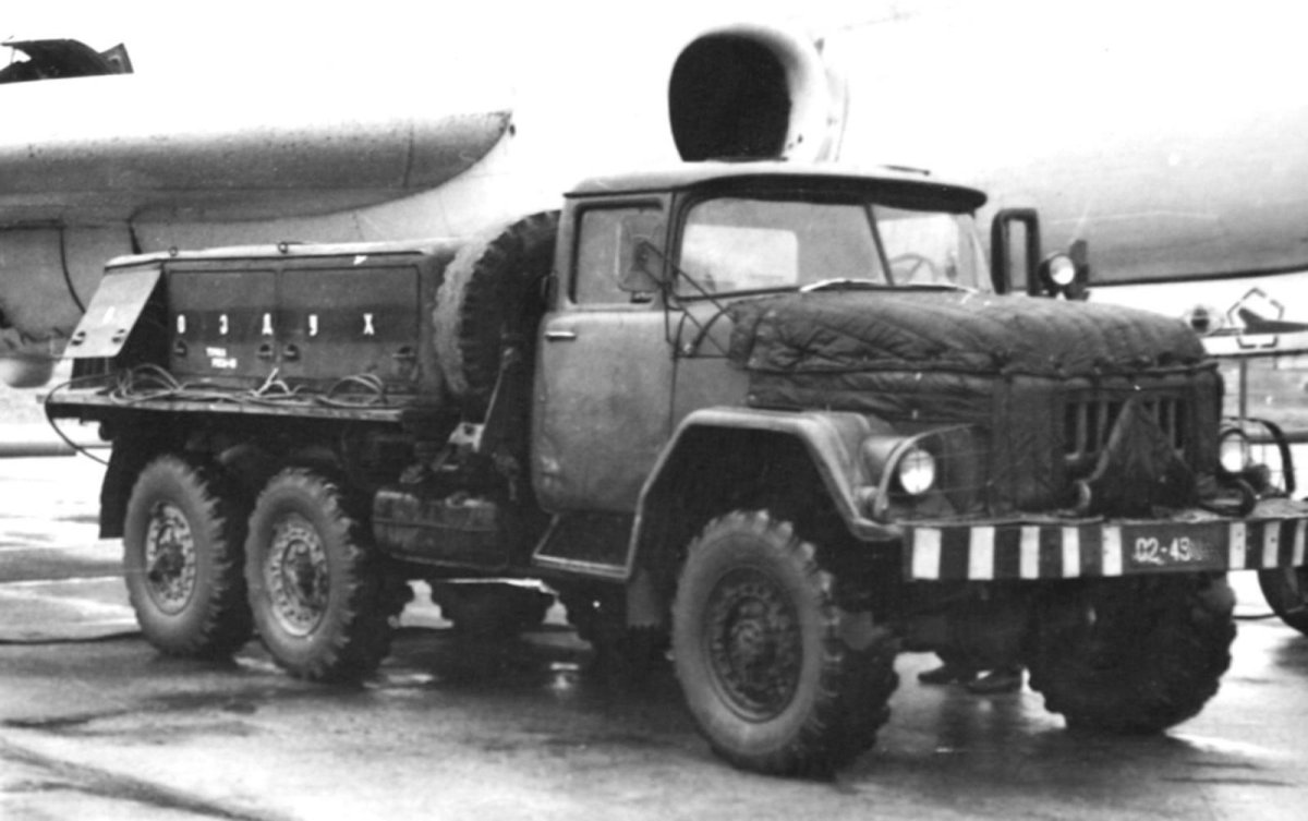 ЗИЛ 131 воздухозаправщик