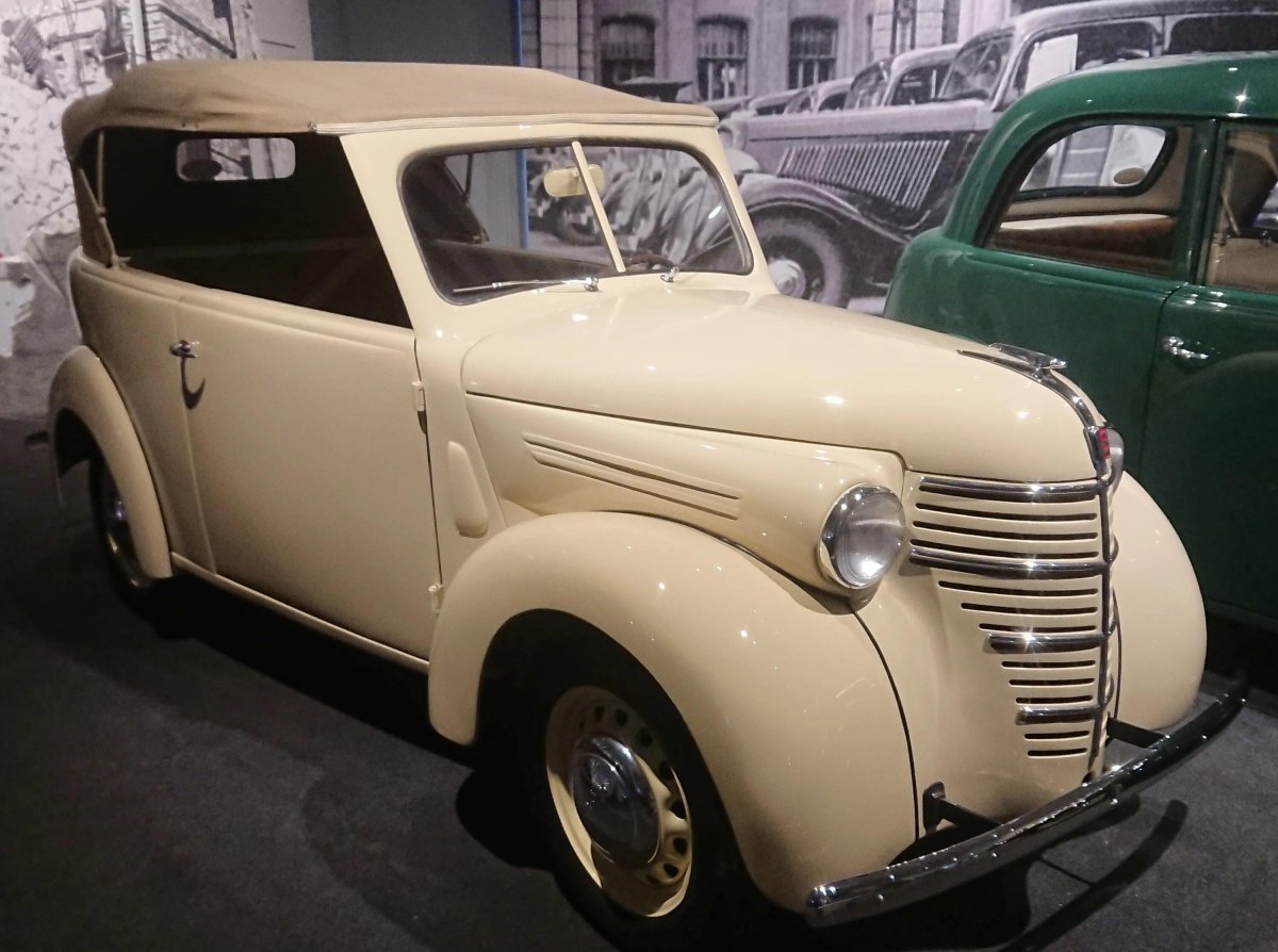 Москвич Ким 10 50