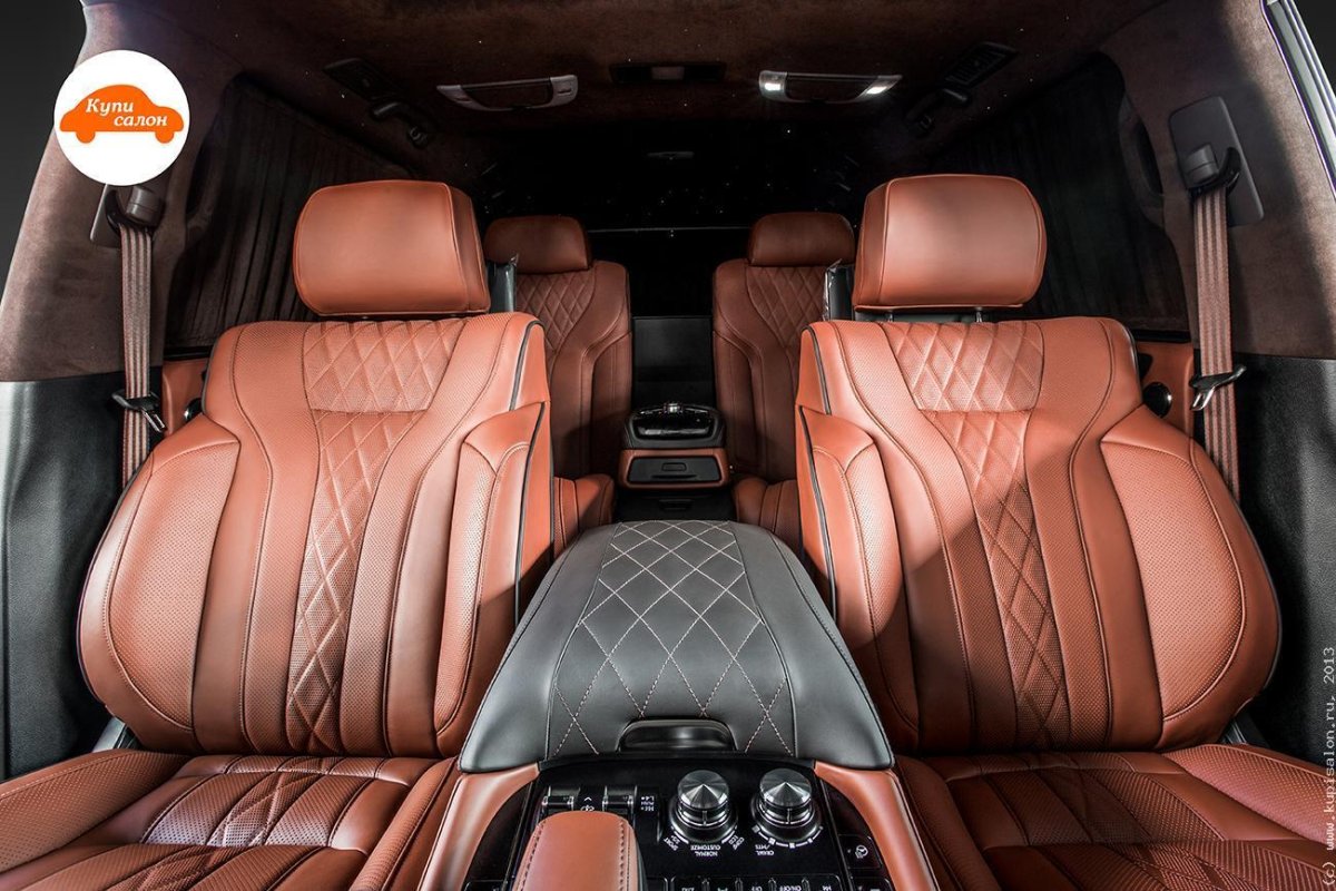 Коричневый салон Лексуса 570