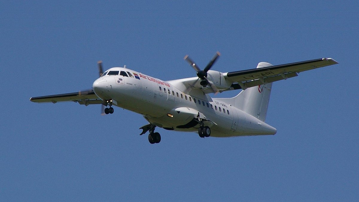 ATR 42