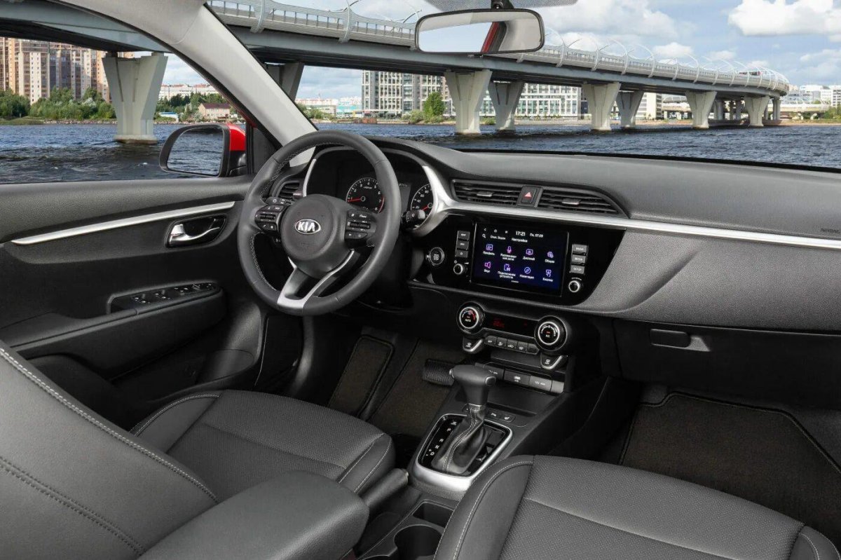 Kia Rio 2021 салон