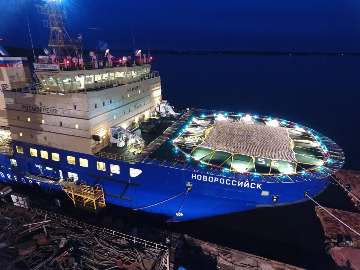 21900м ледокол Новороссийск