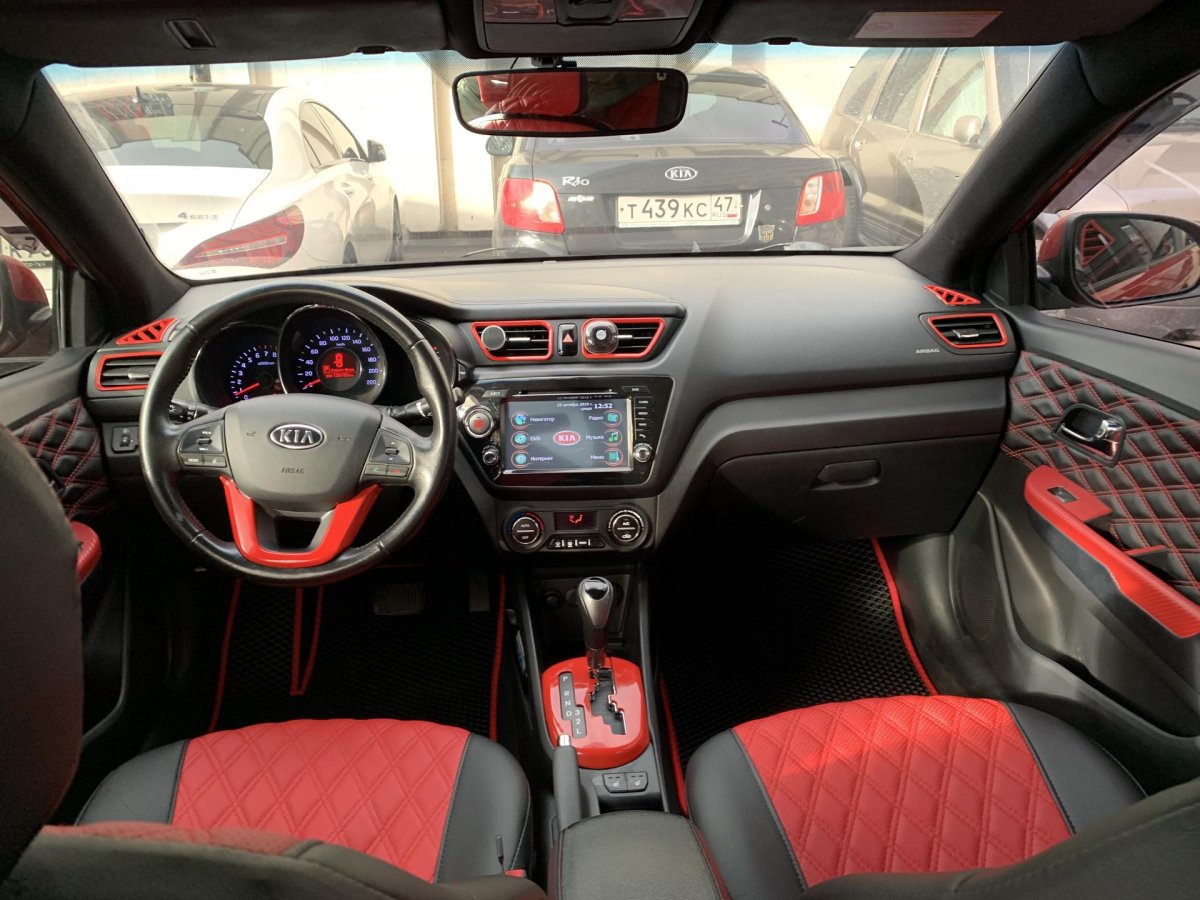 Киа Рио 3 салон