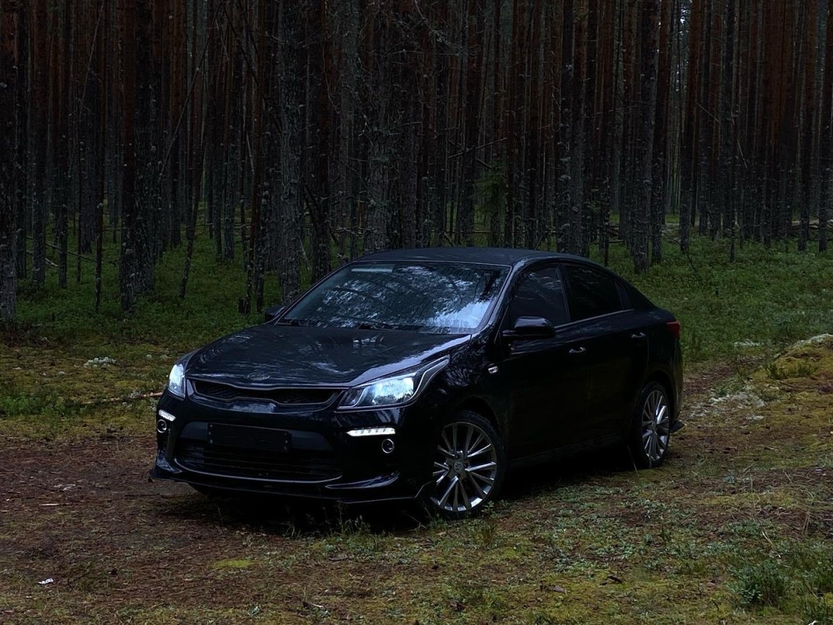 Кия Рио 4 черная тюнинг