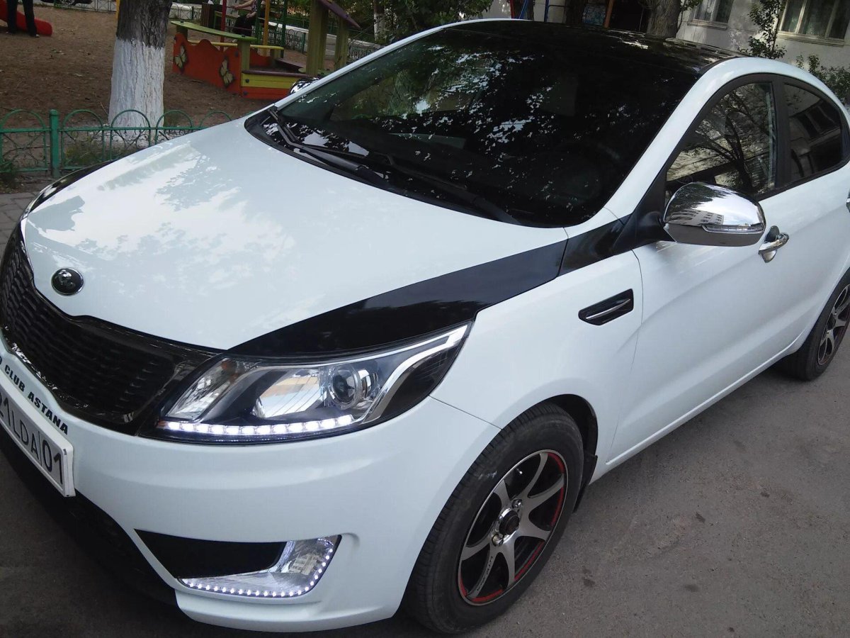 Киа Рио 3 белая