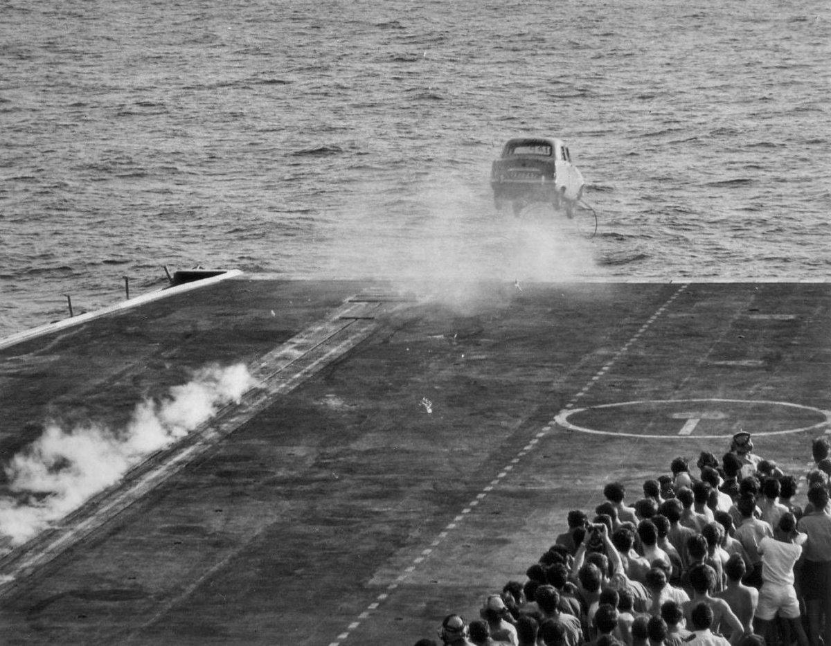 Электромагнитная катапульта emals