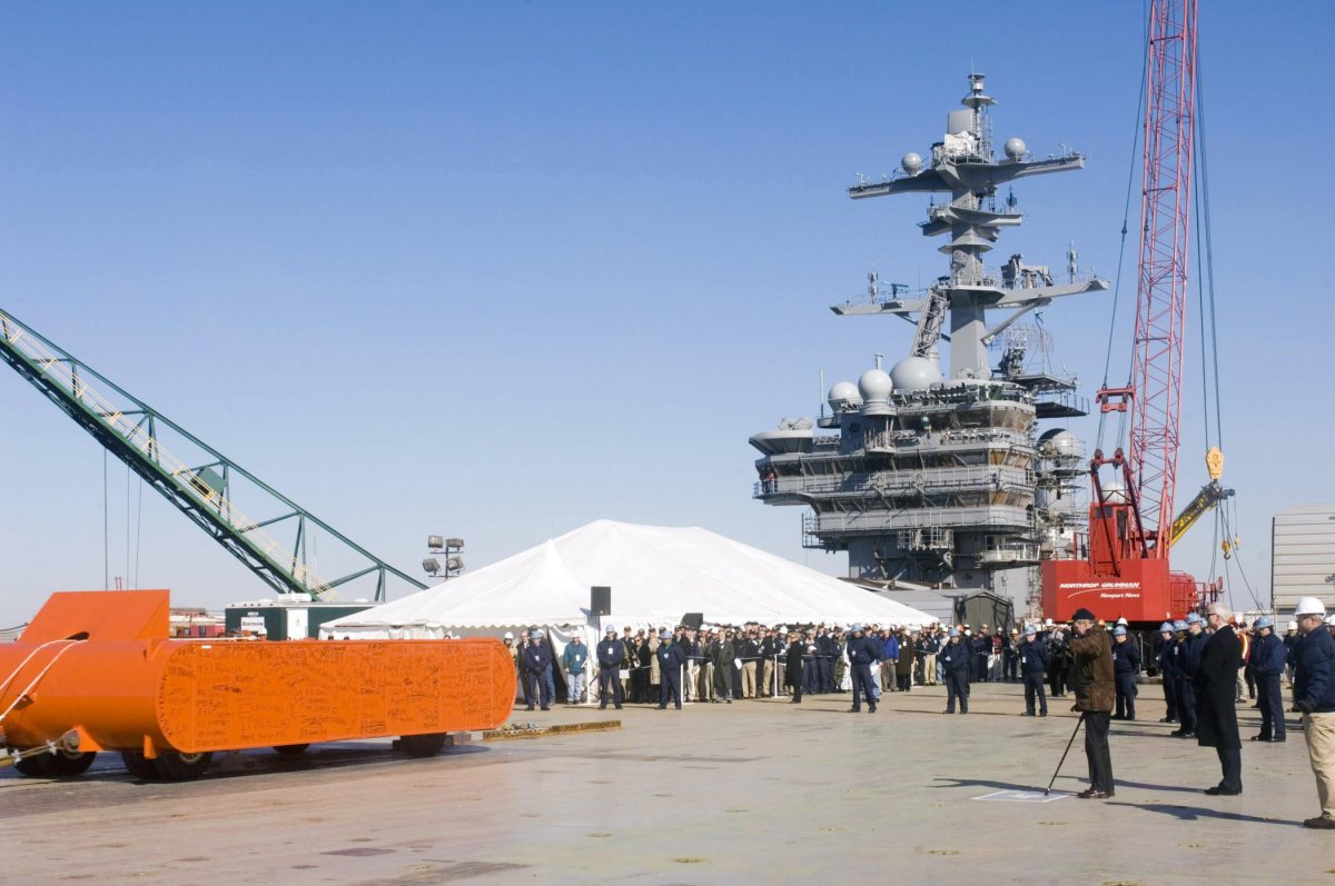 Катапульта на авианосце фото