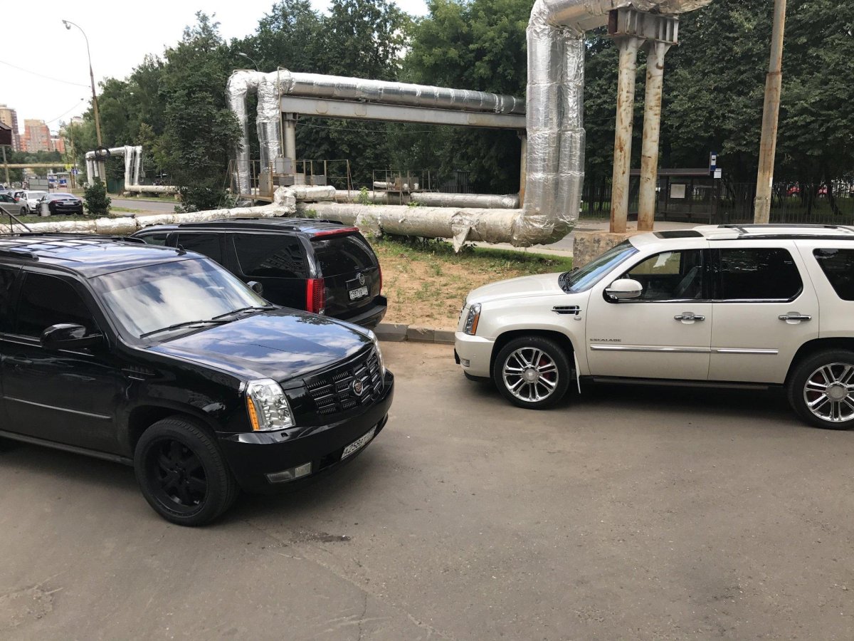 Антихром Кадиллак Эскалейд 3