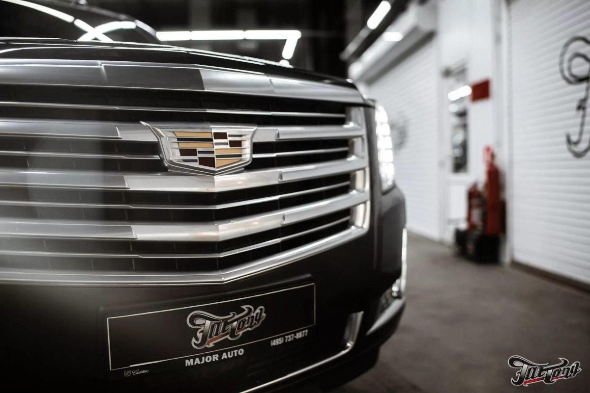 Cadillac Escalade 2016 антихром
