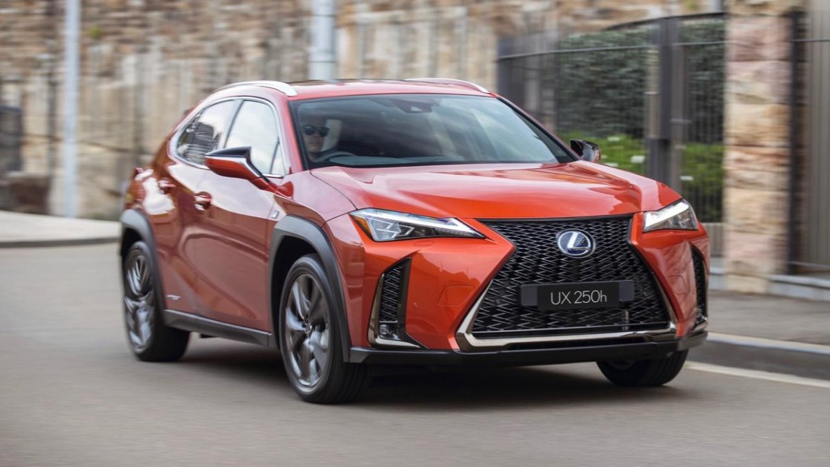 Lexus ux250h f Sport