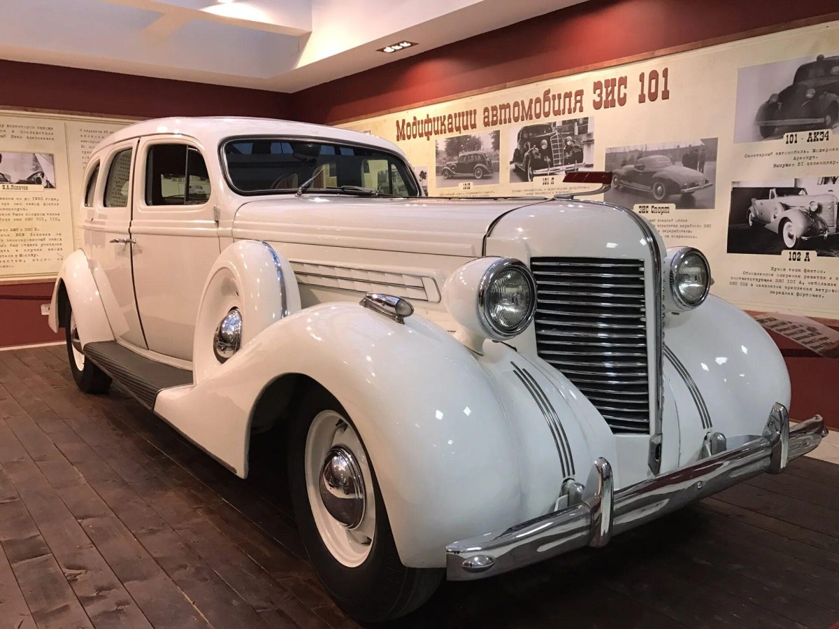 ЗИС-110 легковой автомобиль