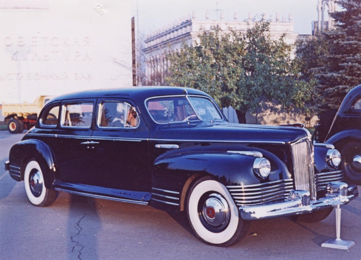 ЗИС-110 легковой автомобиль автомобили ЗИЛ