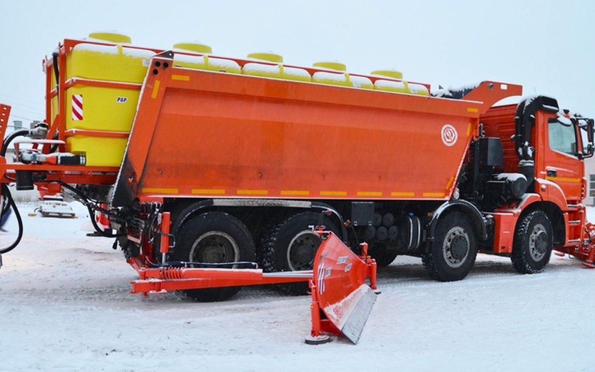 Комбинированная дорожная машина КДМ-7630