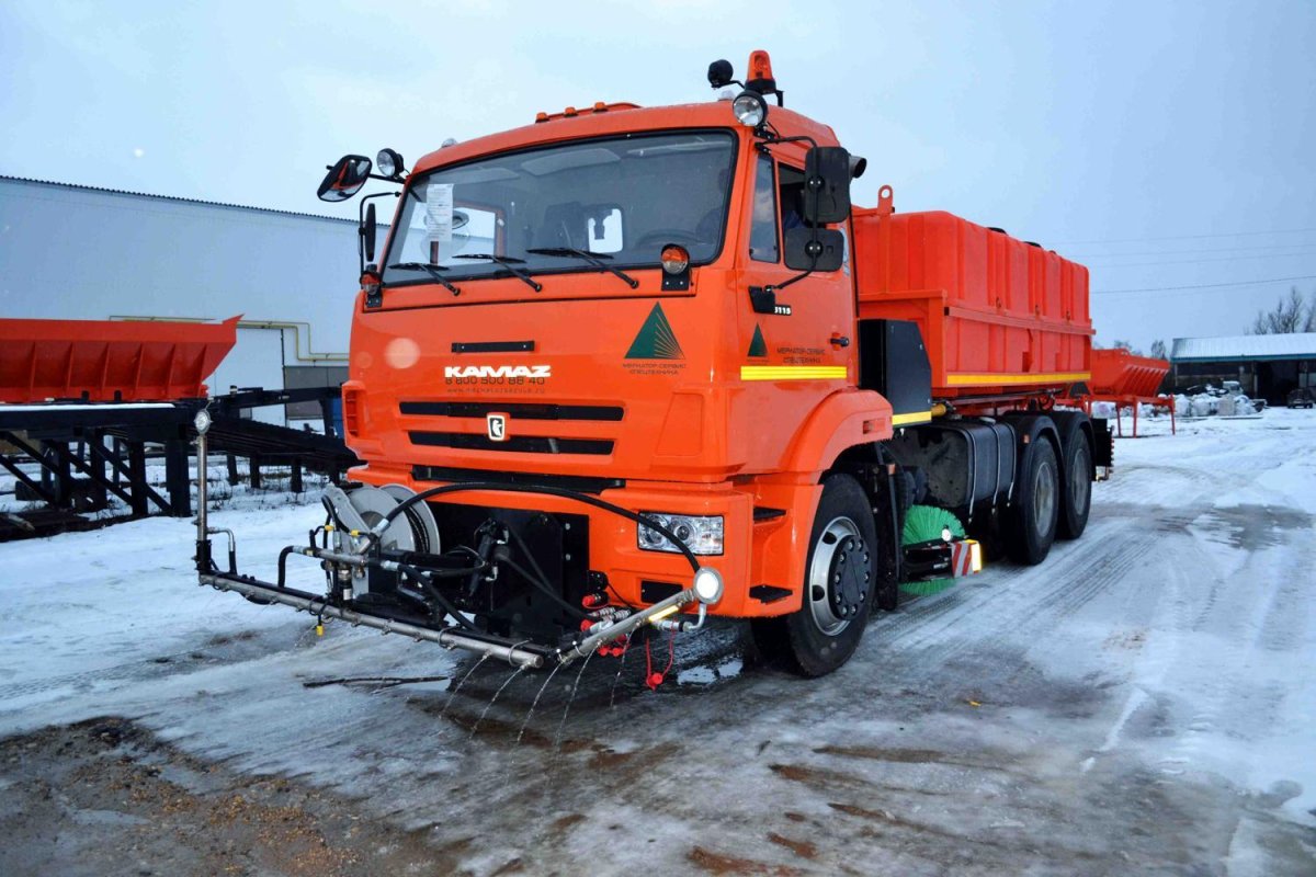 КАМАЗ 65115 поливомоечная машина КДМ