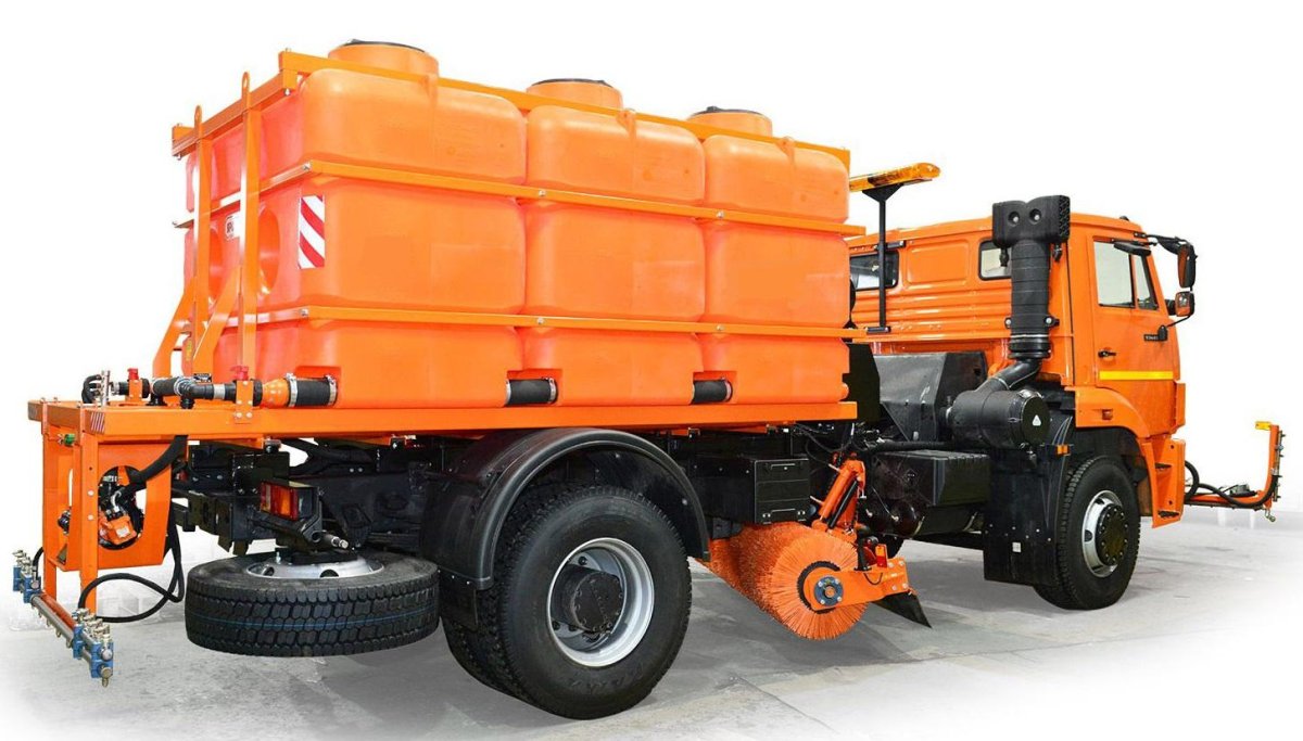 Комбинированная дорожная машина КДМ 76-10