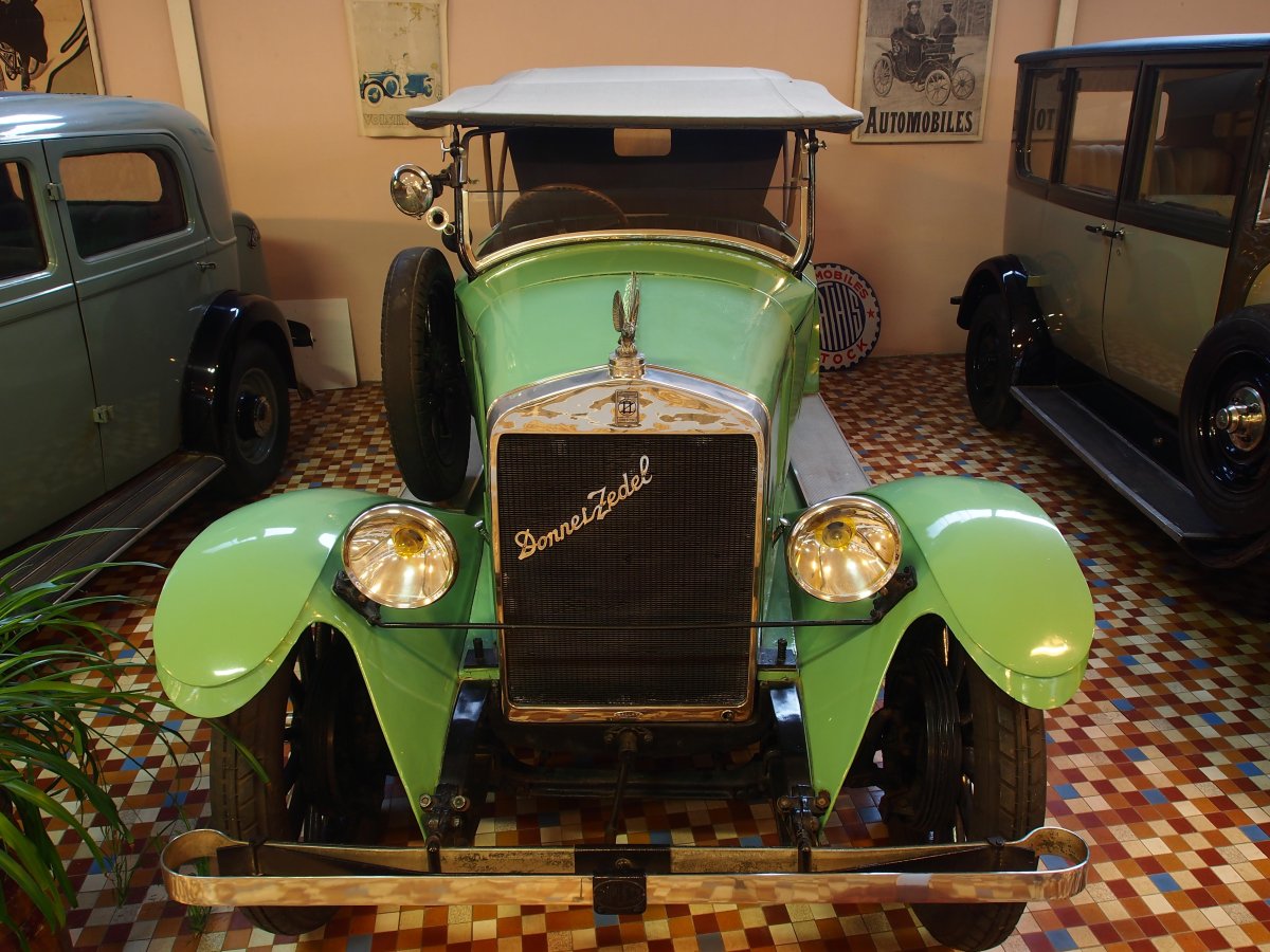 Автомобиль де ла е 1937 года