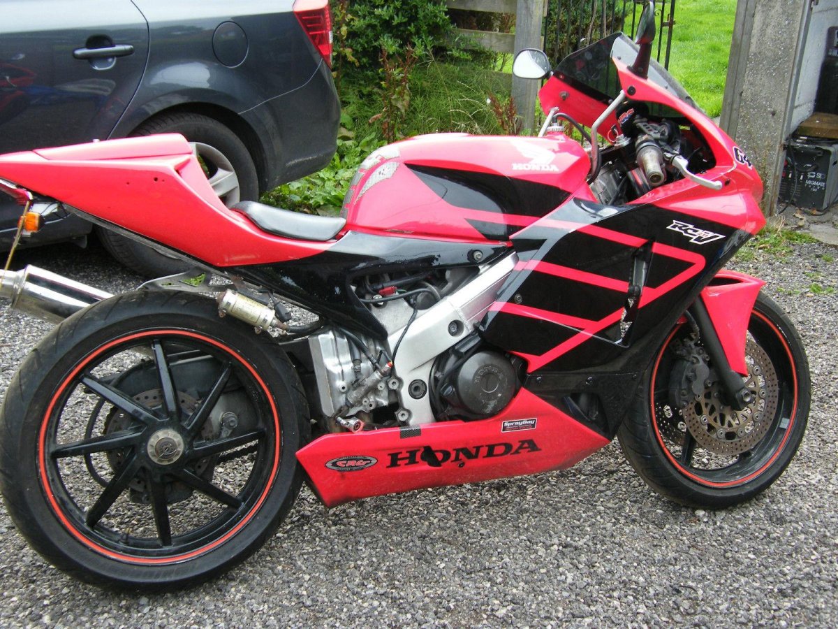Honda VFR 400 NC