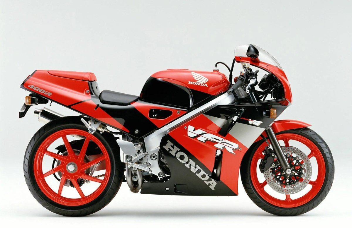 Honda VFR 400 RR