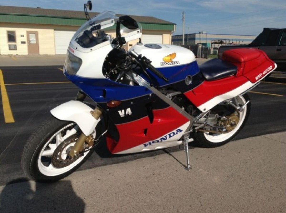 Хонда VFR 400 NC 24