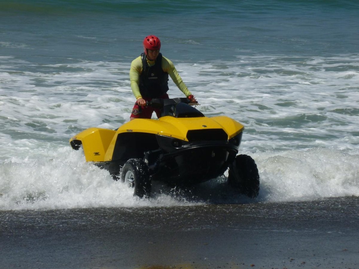 BMW Quadski