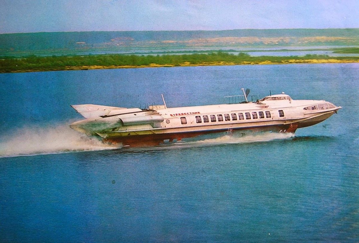 Газотурбоход Буревестник