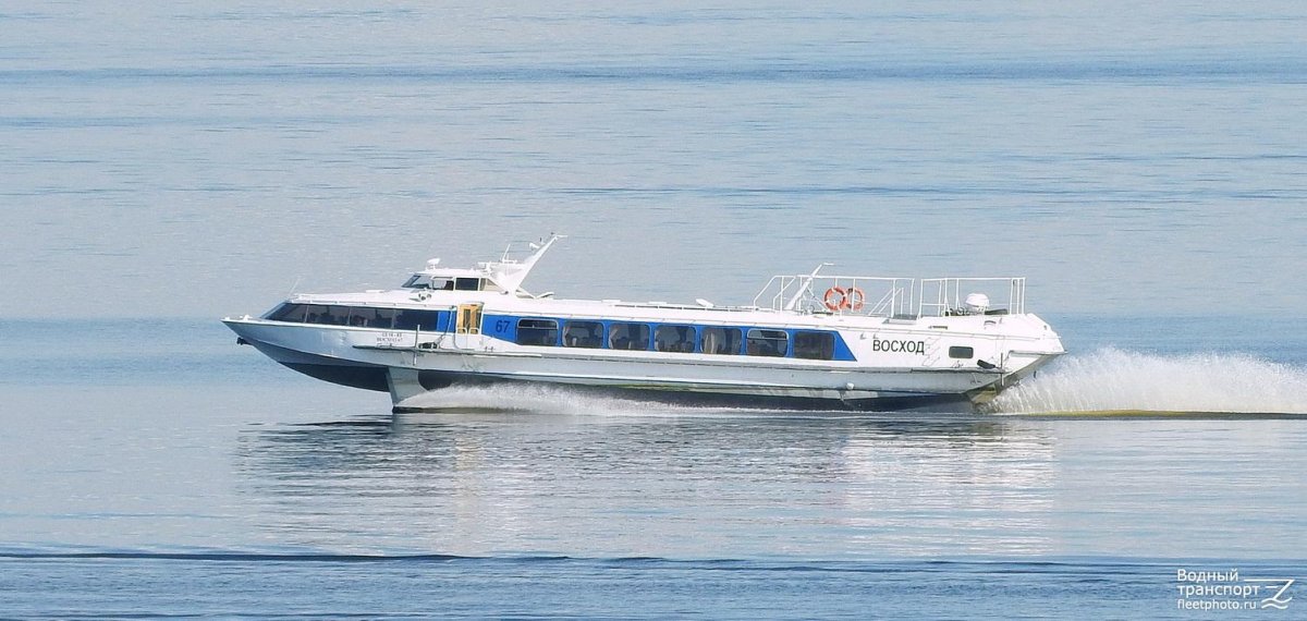 Пассажирский газотурбоход «циклон 250м»