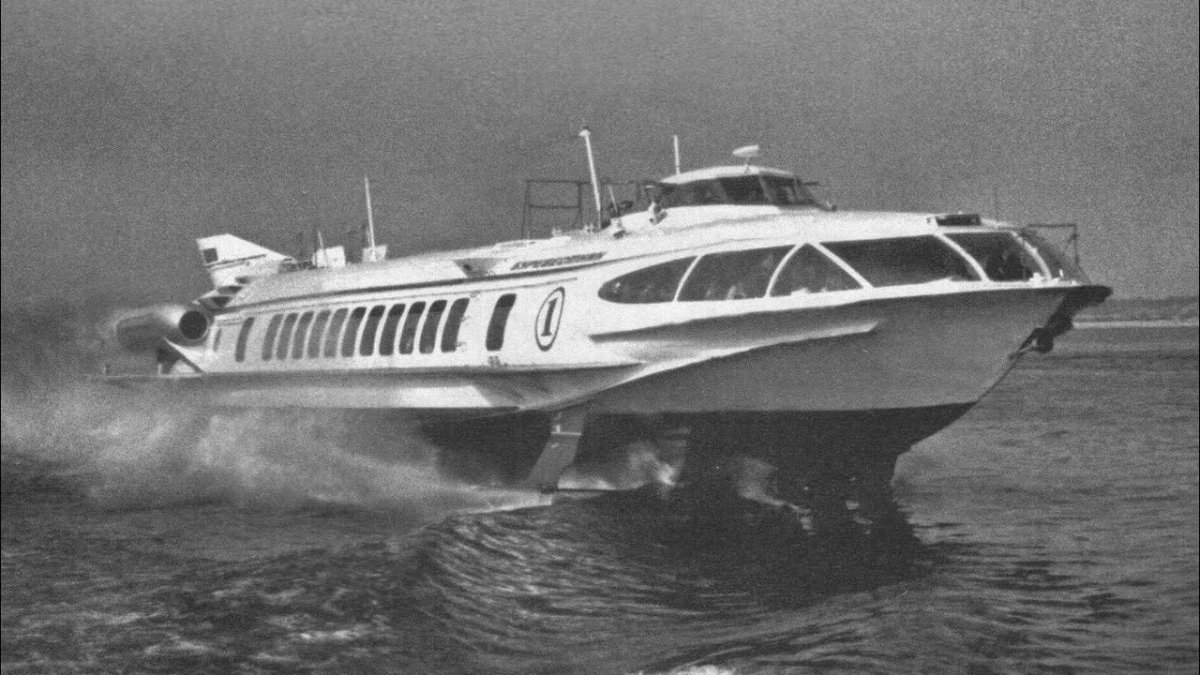 СПК газотурбоход Буревестник