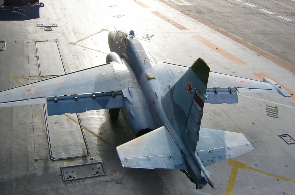 Су-25 предкрылки