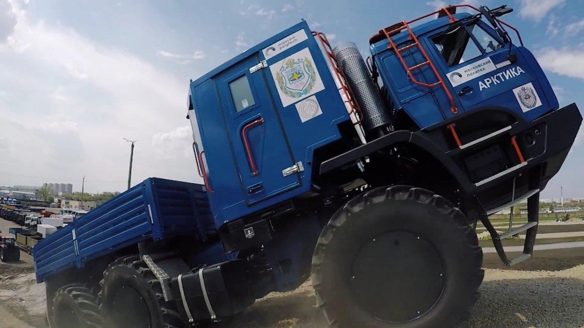 КАМАЗ Арктика 8х8 салон