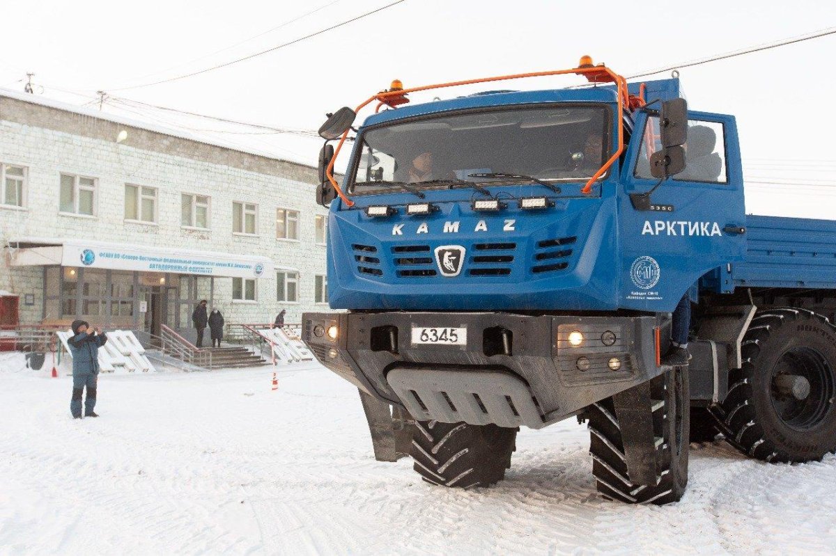 КАМАЗ Арктика 8х8 салон