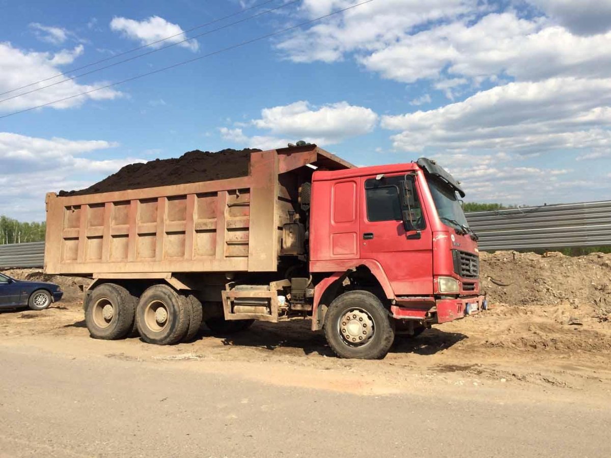 Самосвал Хово 40 тонник