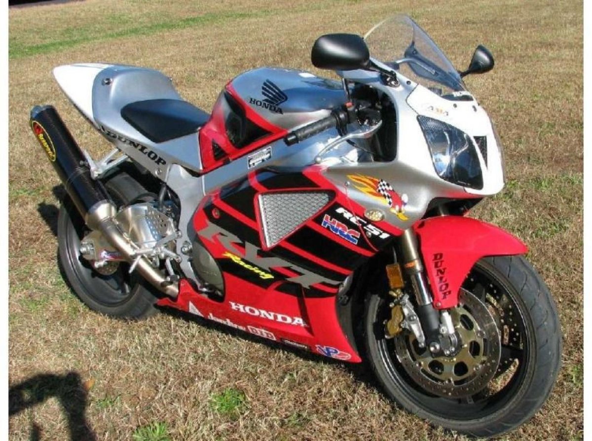 Honda RVT 1000