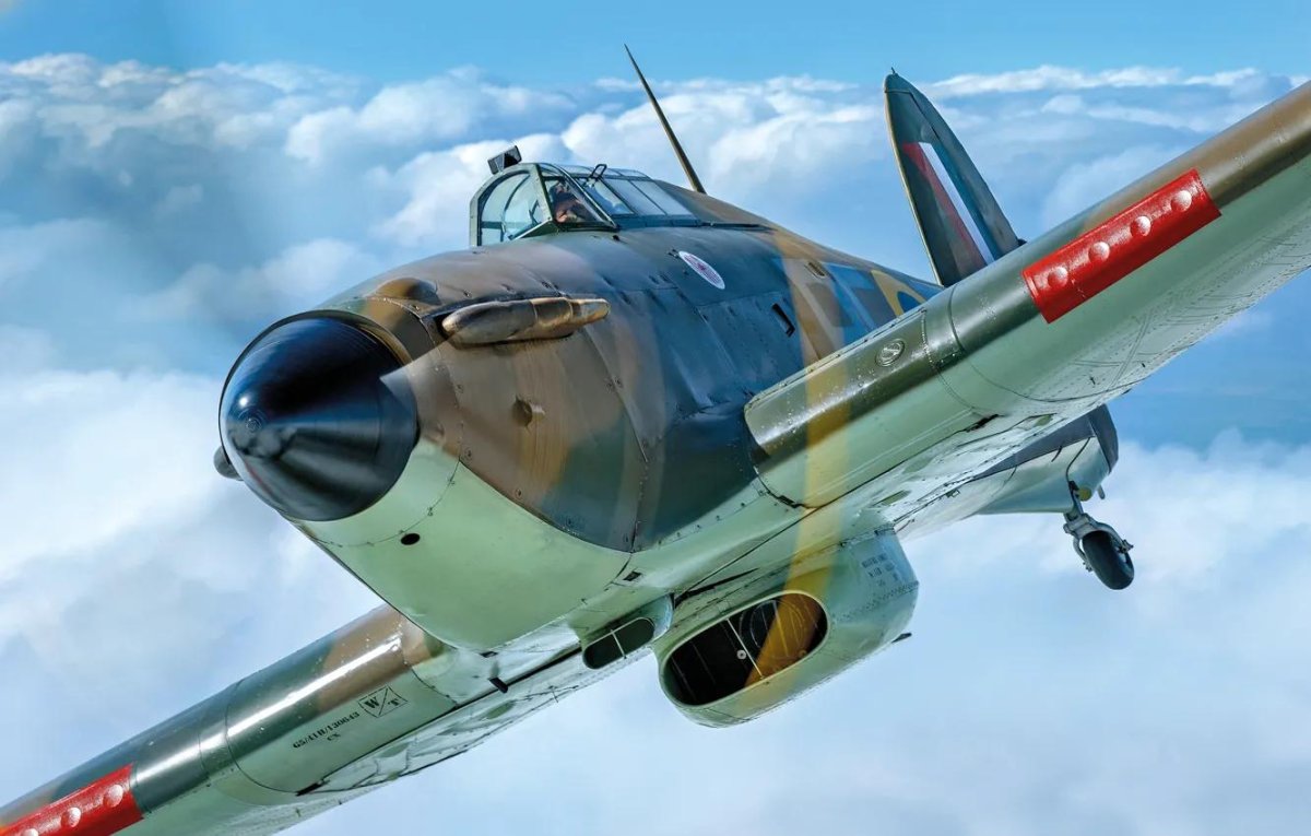 Харрикейн пилот