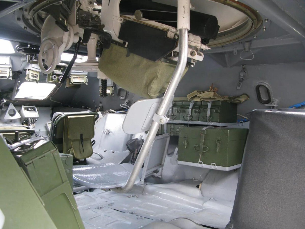 БТР 70 кабина