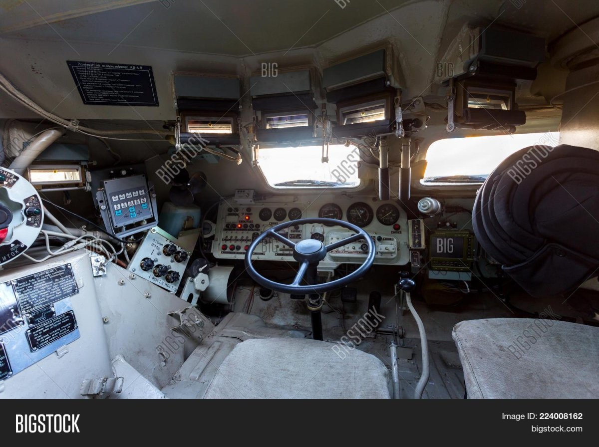 БТР КШМ 80 внутри